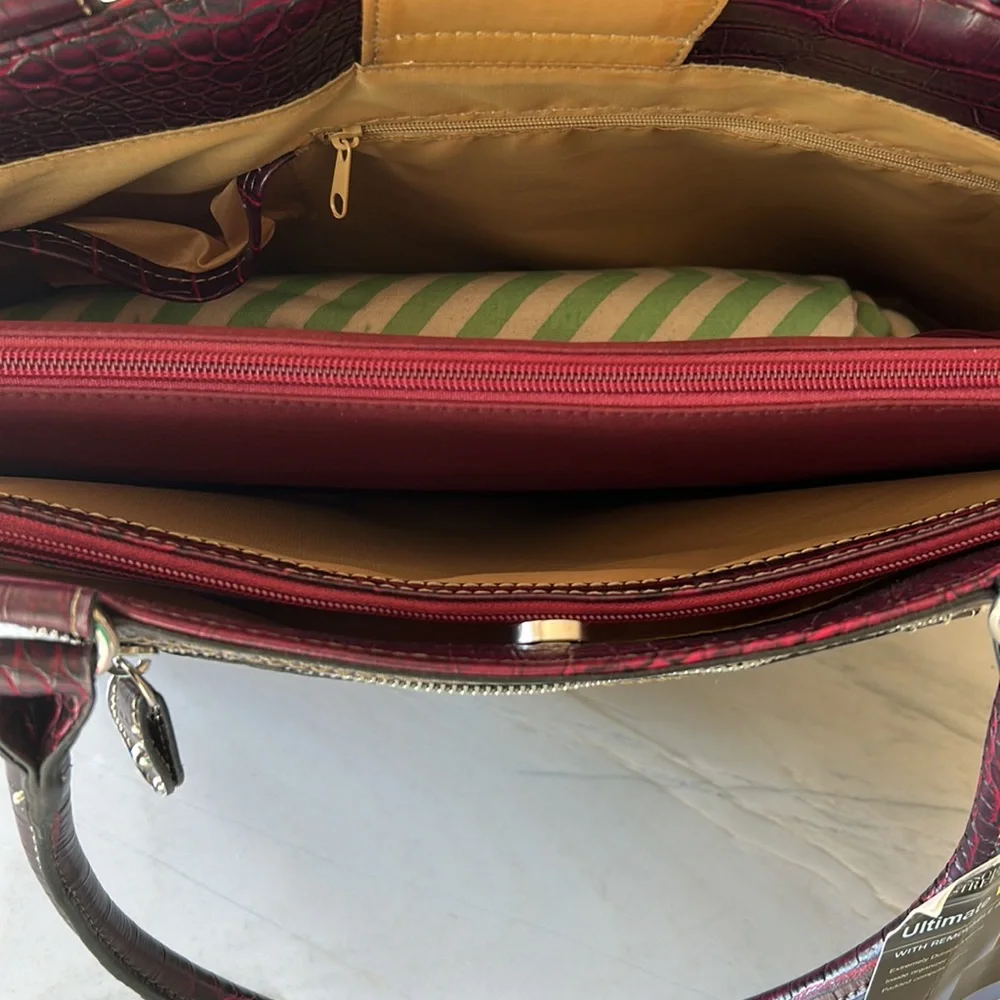 Accessory Street Ultimate Work Tote Burgundy Croc Embossed‎ Laptop Bag NWT